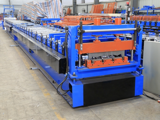 máquina de prensagem de piso para perfil yx50-200-600