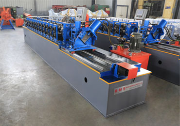 alta velocidade c máquina de prensagem purlin será enviado para as filipinas